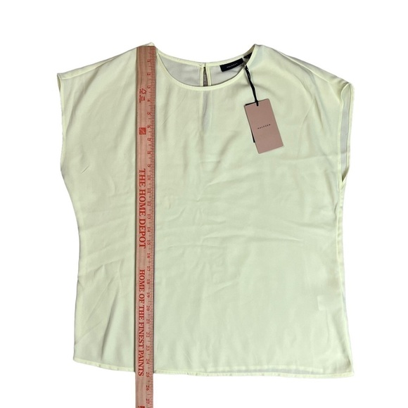 Halogen Short Sleeve Shirt Blouse Medium Yellow / Green Neon Keyhole back Sheer - Picture 6 of 7